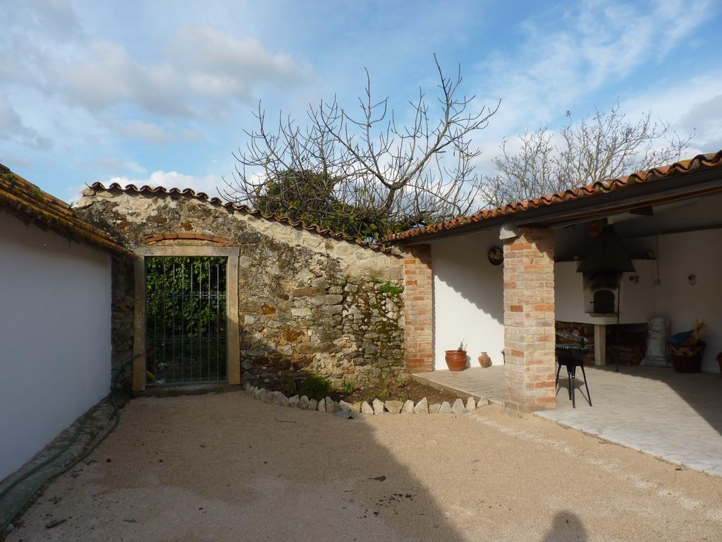 Refugio Da Ti Maria Villa Batalha Exteriör bild